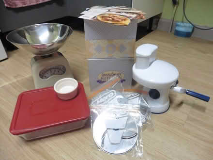 Photo of free Mini Kitchen Bundle. (Bedford Centre MK40) #1