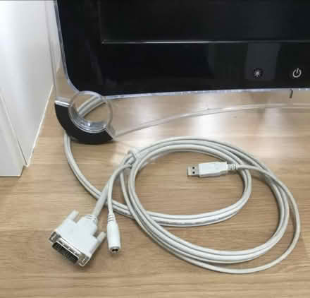 Photo of free Formac computer monitor - 20" (Guildford) #2