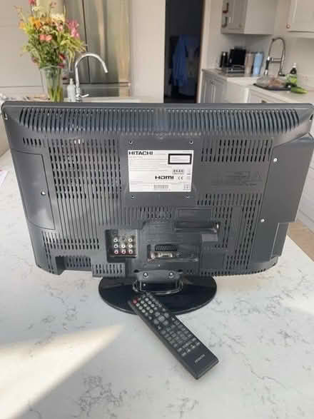 Photo of free Hitachi TV with remote (Long Ditton KT7) #2