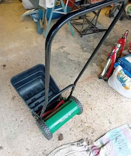Photo of free Qualcast push along mower (Meppershall SG17) #1