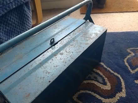 Photo of free Vintage metal toolbox (Halfway S20) #1