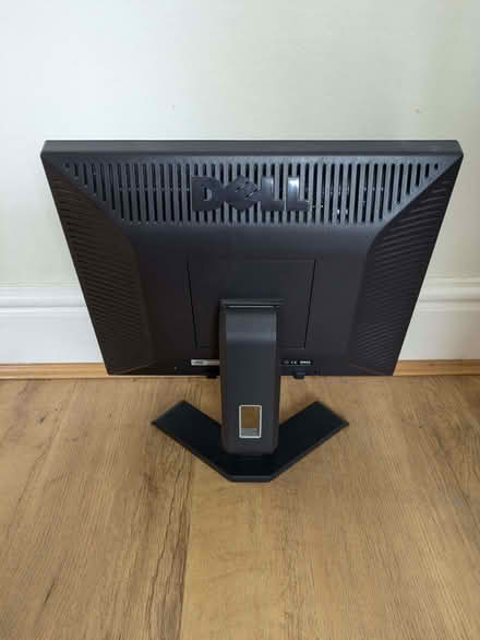 Photo of free 17" VGA Computer Monitor (Bradshaw BL2) #2