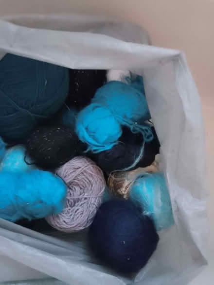 Photo of free Large bag of knitting yarn (The Prinnels SN5) #1