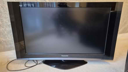 Photo of free Panasonic TV (not smart) (Epsom KT19) #1