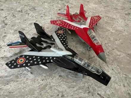 Photo of free Toy jet planes (North Tonbridge TN10) #1