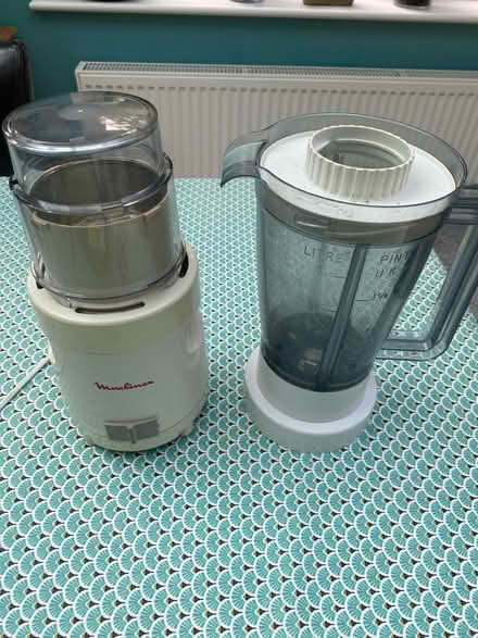 Photo of free Coffee bean grinder / blender (Sevenoaks TN13) #1