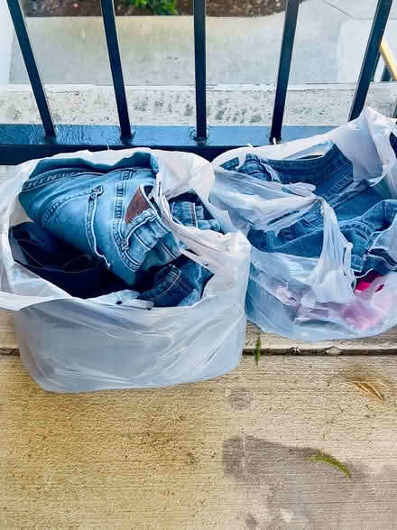 Photo of free Women’s clothes (Boulder Ridge Apartments) #1