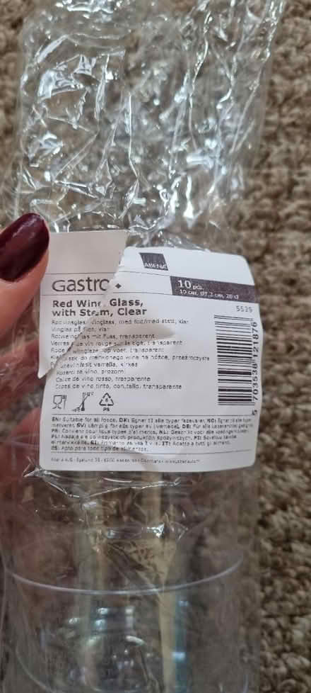 Photo of free Plastic wine glasses (Tunbridge Wells, St James) #3