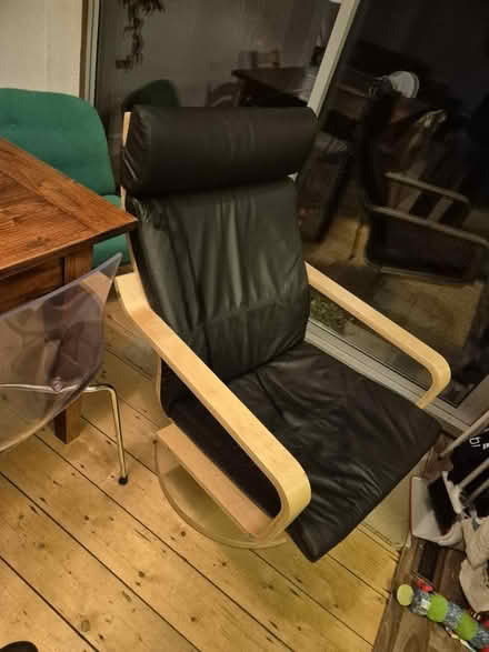 Photo of free swivel poang chair (E4) #1