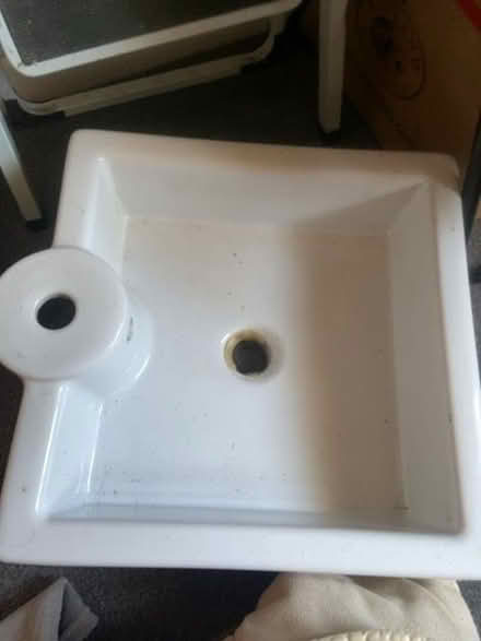 Photo of free Sink (Wearne TA10) #1