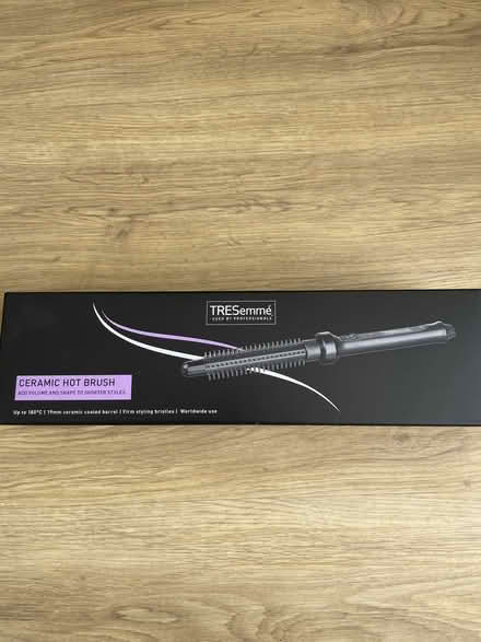 Photo of free Tresemme ceramic hot brush (Llantwit Major CF61) #1