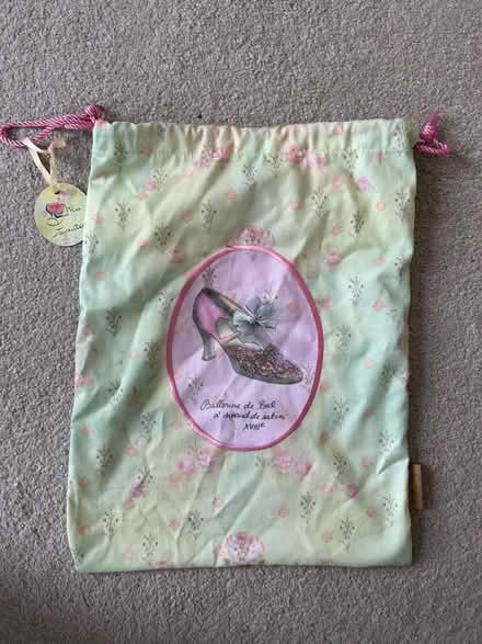 Photo of free Shoe bag / ballet bag (Brixton) #1