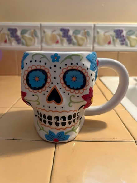 Photo of free Día de Los Muertos mug (San Jose Burbank Area) #1