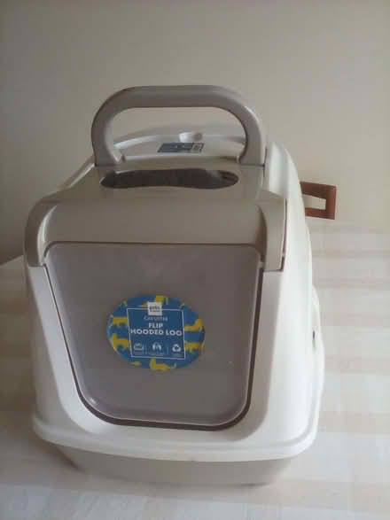 Photo of free Cat Litter Tray (DA13) #1