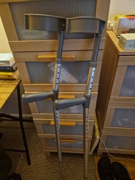 Photo of free Crutches (The Dukeries HU3) #1