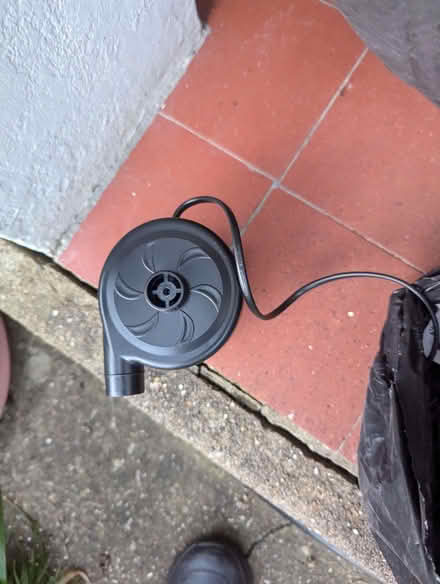 Photo of free Blow-up bed with electric pump (Headington OX3) #2