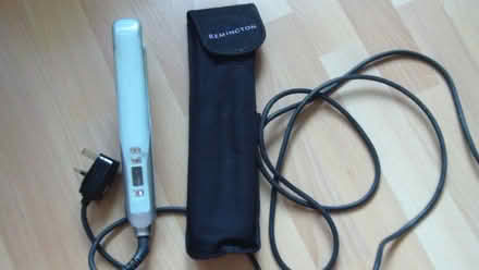 Photo of free Hair straighteners (SW15 Roehampton) #1