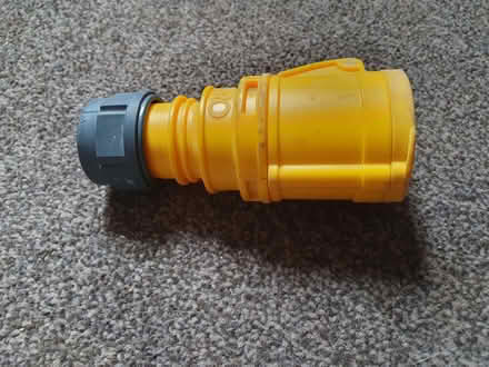 Photo of free 110 volt site cables and plugs (Wymondham NR18) #1
