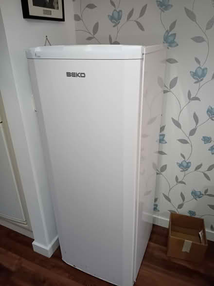 Photo of free fridge (Kendal LA9) #1