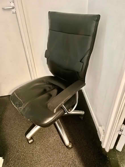 Photo of free Office / Desk chair (Mossley OL5) #2