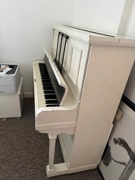 Photo of free Piano (Hendon NW4) #2