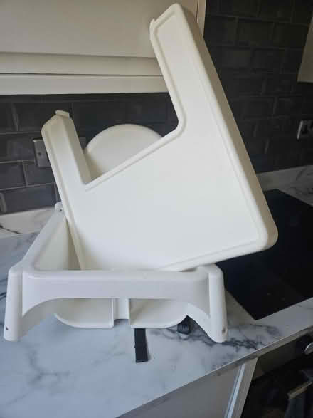 Photo of free Baby high chair (SL6 maidenhead) #1