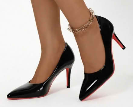 Photo of Stiletto shoes in black 7 (Hayling Island PO11) #1