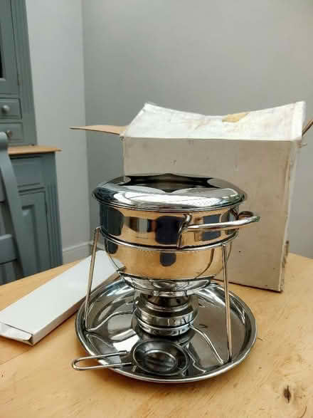 Photo of free Fondu Set (CT19) #1