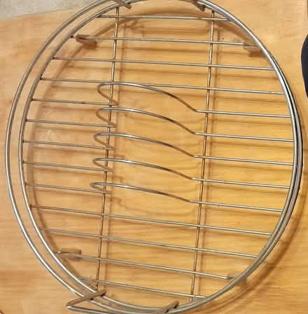 Photo of free Circular dish drainer (Horbury) #1