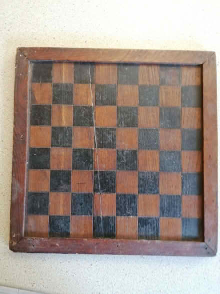 Photo of free Wooden chess board, some damage (Stonehouse GL10) #1