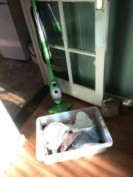 Photo of free Steamer with all the different parts to it (BT15) #1