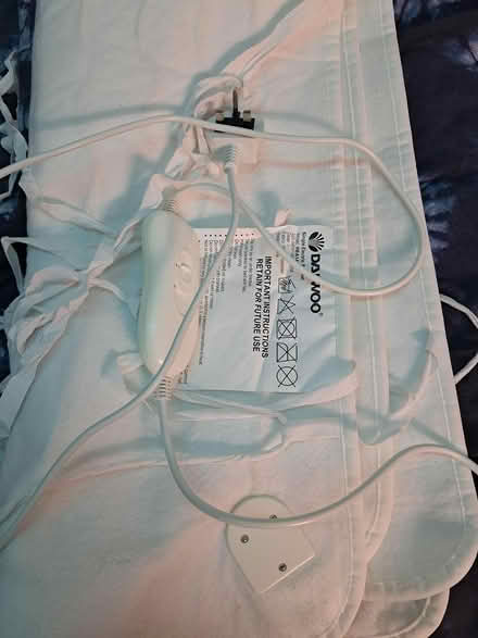 Photo of free Single Electric Blanket (Southwark) #2