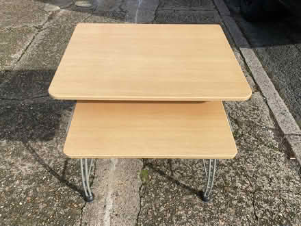Photo of free Desk (ha11uj) #1