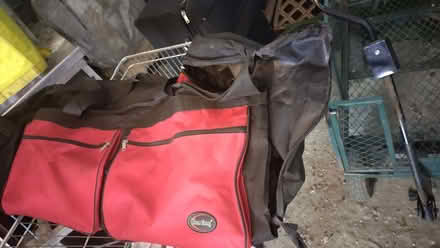 Photo of free holdall travel bag needing repair (Putney SW15) #1