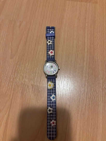 Photo of free Handwatch (Edinburgh, EH6) #1
