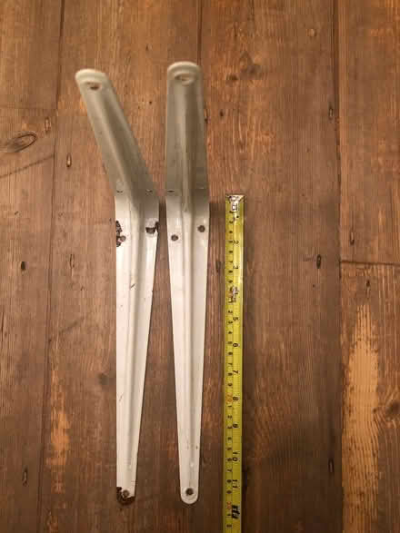 Photo of free Shelf brackets (South Wimbledon SW19) #2