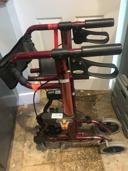 Photo of free Walking aid (wallingford) #1