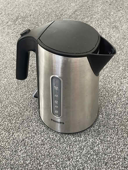 Photo of free Philips electric kettle 1.6L (Dalston N16) #1