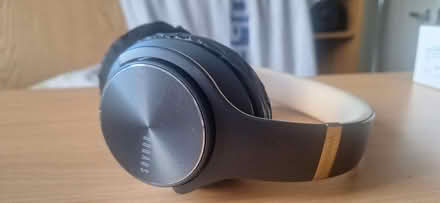 Photo of free Headphones (Finchley N2) #4