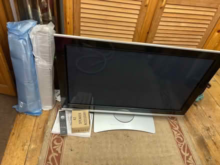 Photo of free Hitachi 42” plasma tv (Aldgate E1) #1