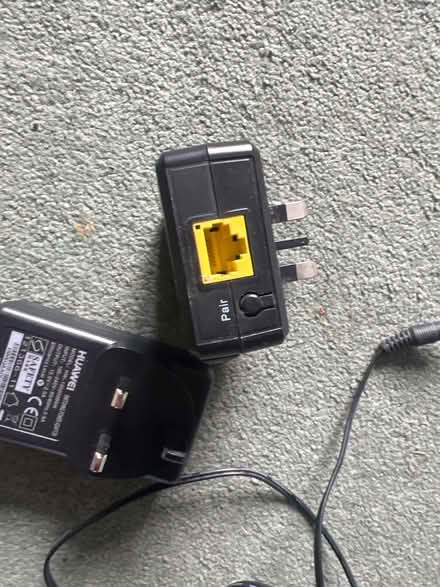 Photo of free talktalk tv charger and dlink (OX5 (Kidlington)) #2