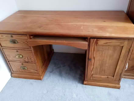 Photo of free desk (Loughborough LE11) #1