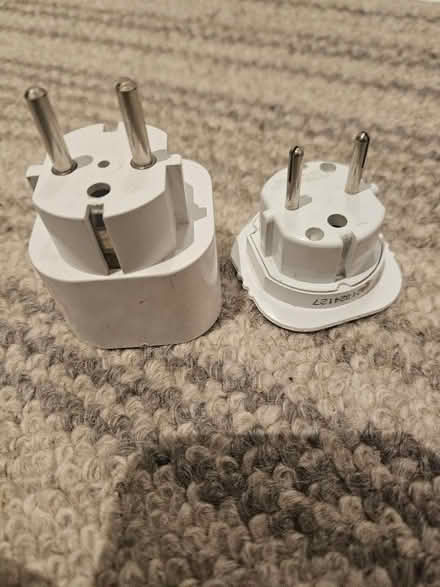 Photo of free Uk to euro plug convertor (Camberwell) #1