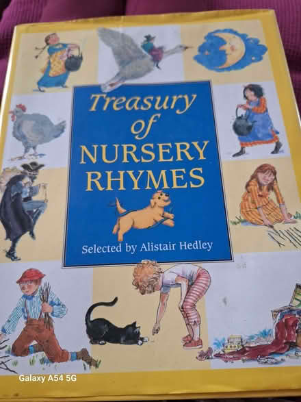 Photo of free Big nursery rhyme book (Castleford WF10) #2