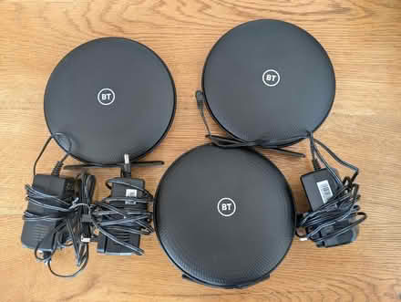 Photo of free 3 BTW Black Disks For BT Home Hub 2 (Wareham BH20) #1