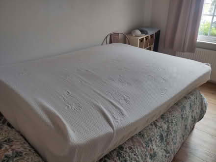 Photo of free Double memory foam mattress (Twickenham TW1) #1