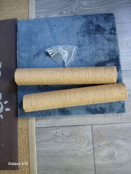 Photo of free Cat scratching post brand new (Seven dials) #1