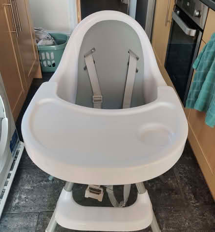 Photo of free Highchair - PICK UP ONLY (Round Green LU3) #1