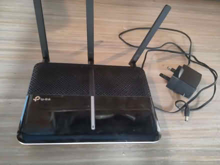 Photo of free WiFi router (South Heighton BN9) #1