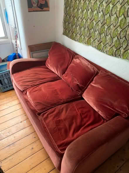 Photo of free Sofa / couch (Turnpike Lane N15) #3